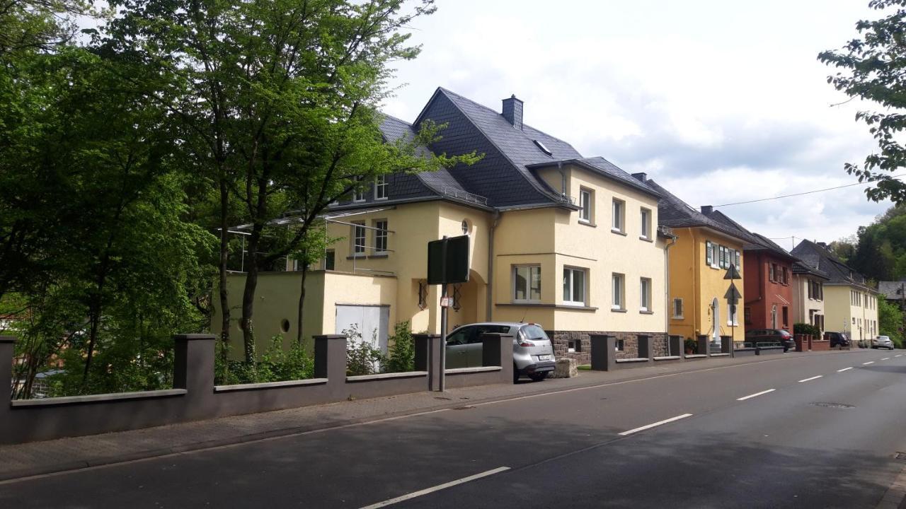Ferienhaus Heiner Und Walter Idar-Oberstein Exterior photo